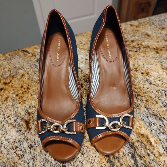 Tommy Hilfiger Tawnisha Peep Toe Canvas Cork Wedge Heels Blue Women's Sz 5.5 - Picture 1 of 10